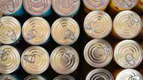 Food parcels soar 73 per cent in five years