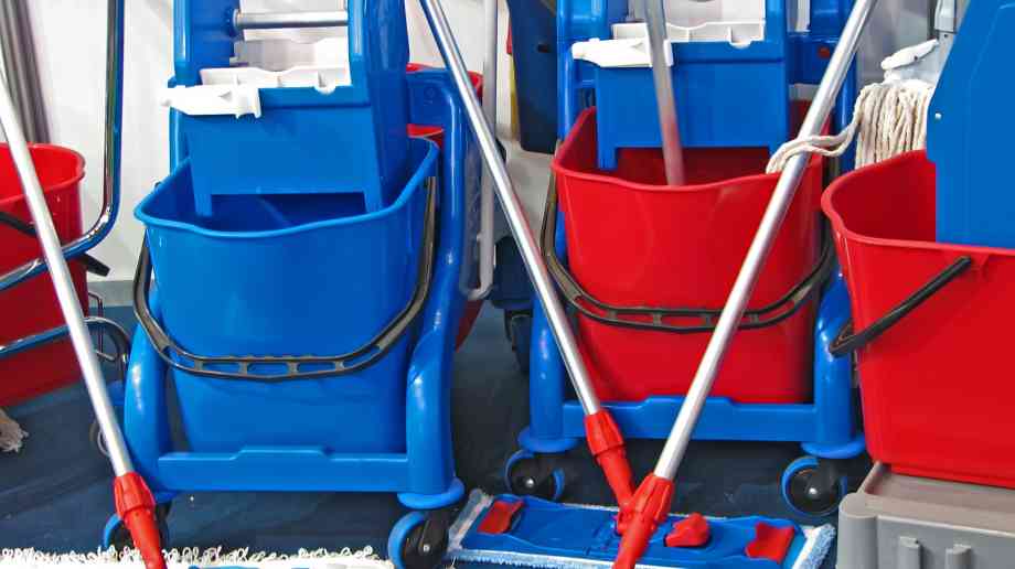 LGA highlights growing cost of chewing gum removal