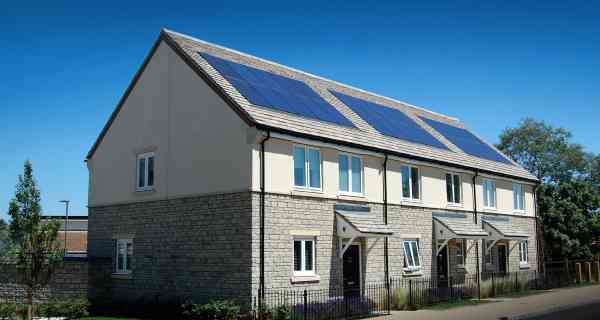 Leading Lights outshine the gloom